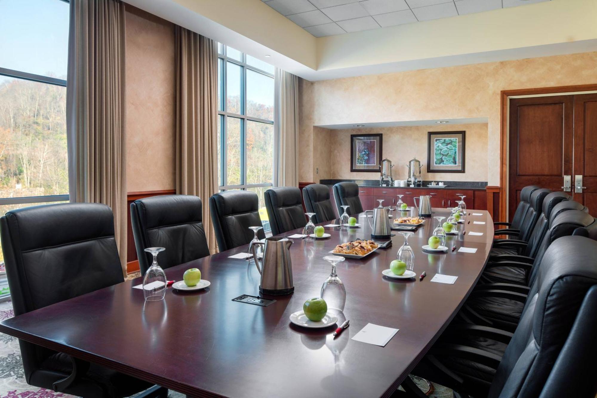 Morgantown Marriott At Waterfront Place Екстер'єр фото