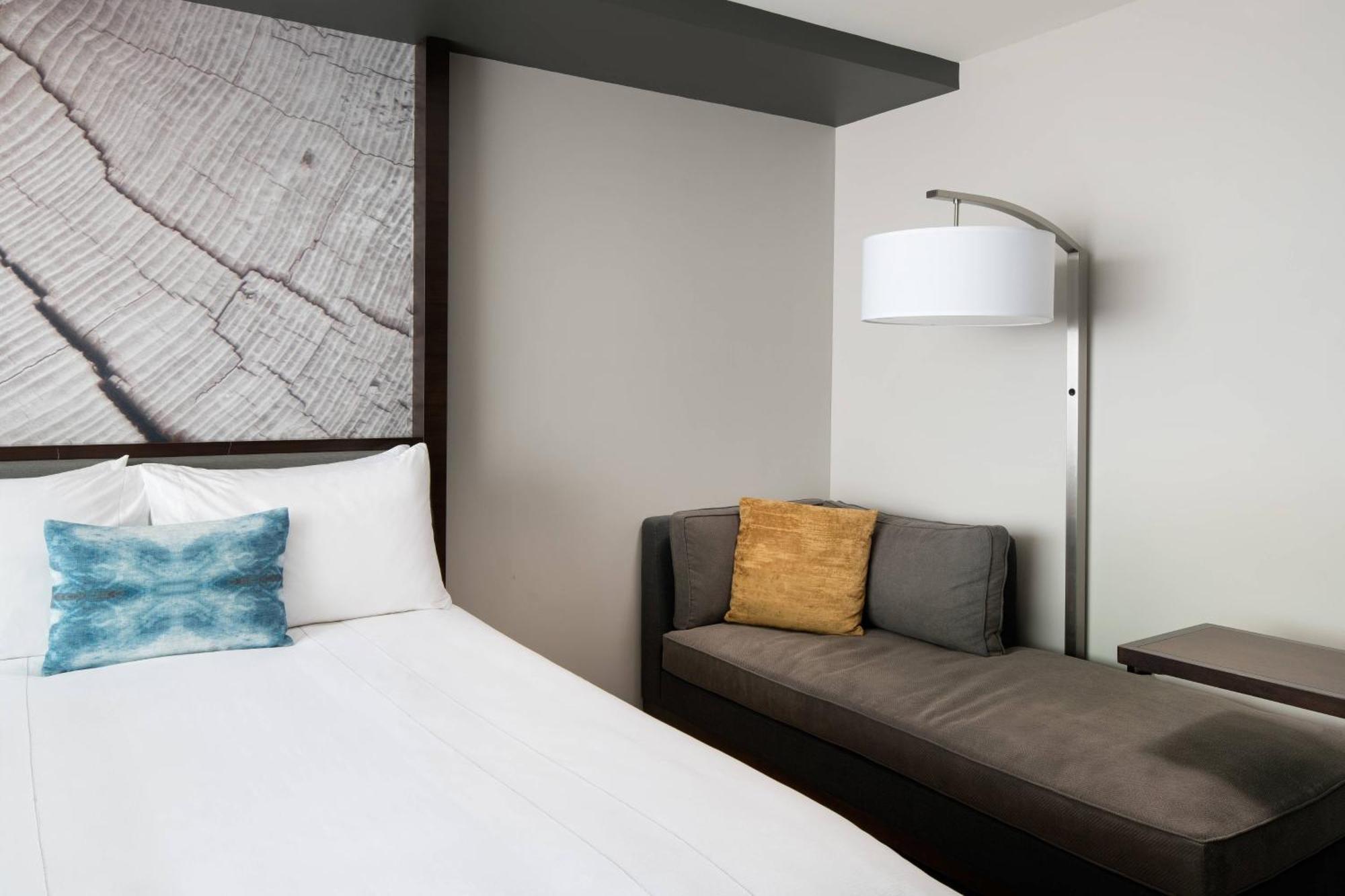 Morgantown Marriott At Waterfront Place Екстер'єр фото